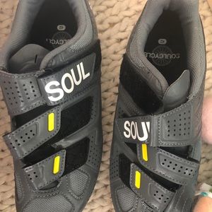 Soulcycle spinning shoes size 8.5